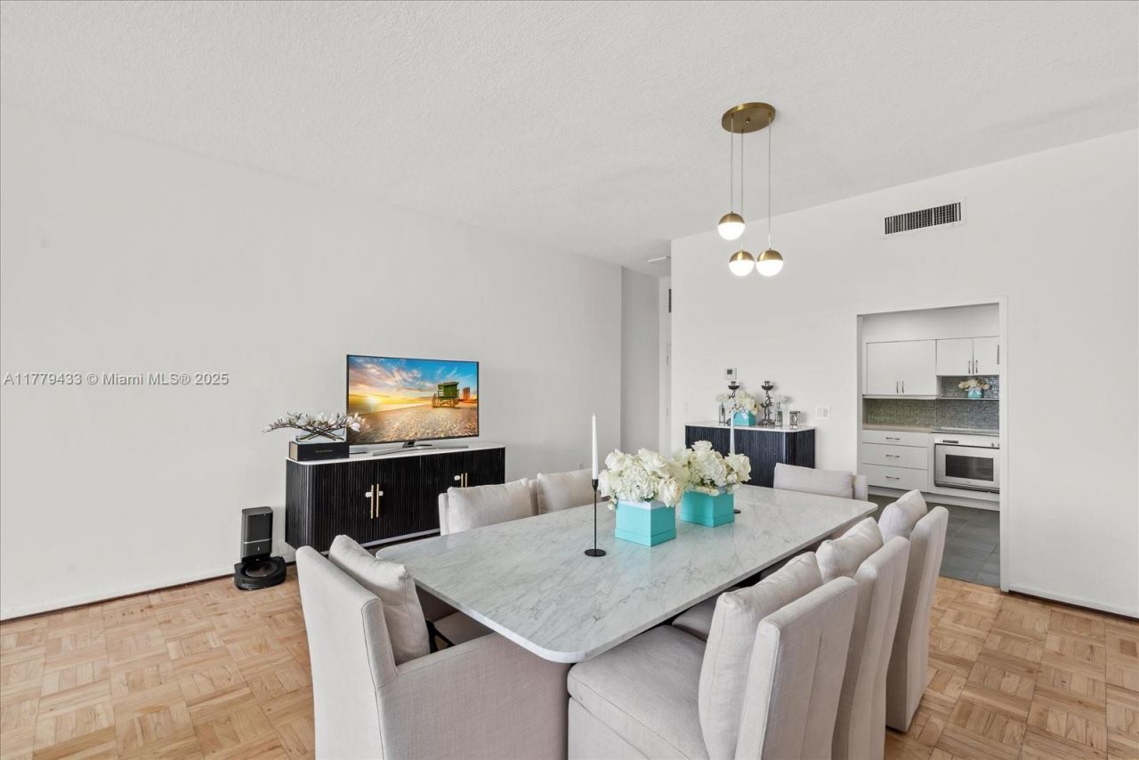 9341 E Bay Harbor, Unit PH B, Bay Harbor Islands, FL 33154 Photo