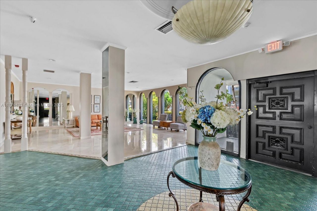 9341 E Bay Harbor, Unit PH B, Bay Harbor Islands, FL 33154 Photo