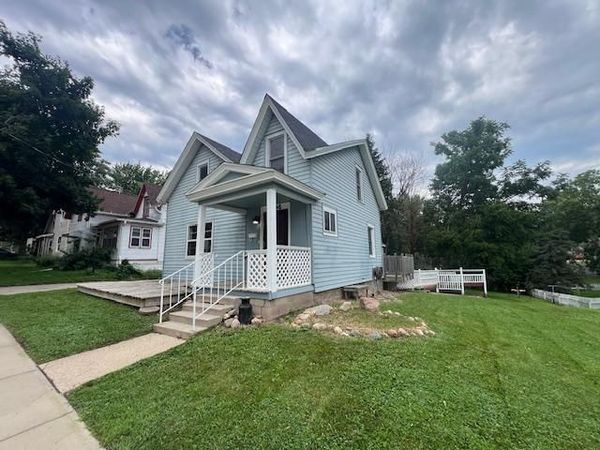 504 2nd Street W, Northfield, MN 55057