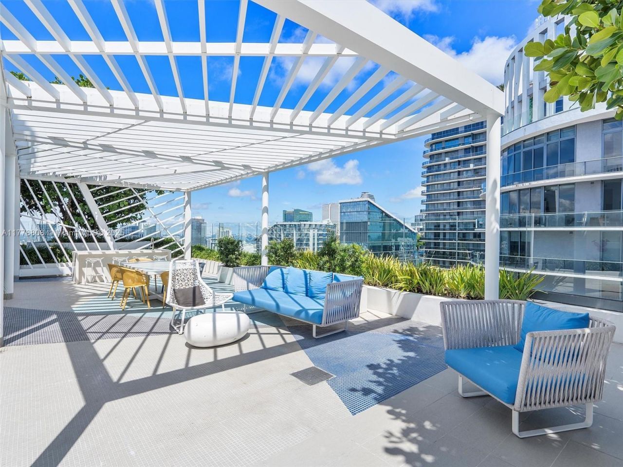 55 SW 9th St, Unit 4309, Miami, FL 33130 Photo