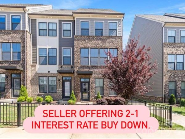 3645 S Tryon Street, Charlotte, NC 28217