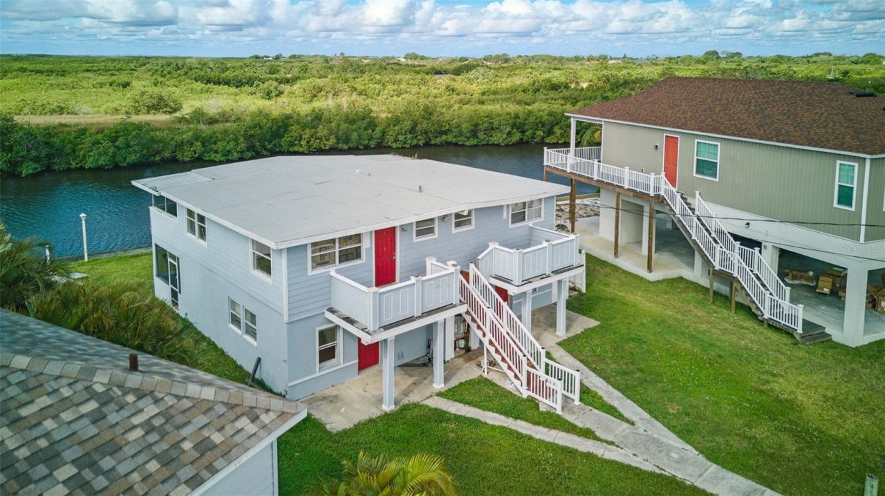 8940 Rocky Creek Drive, Tampa, FL 33615 Main Photo