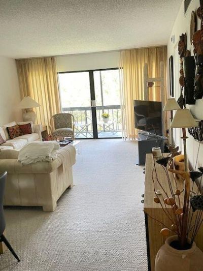 2500 Presidential Way, Unit 405, West Palm Beach, FL 33401 Photo