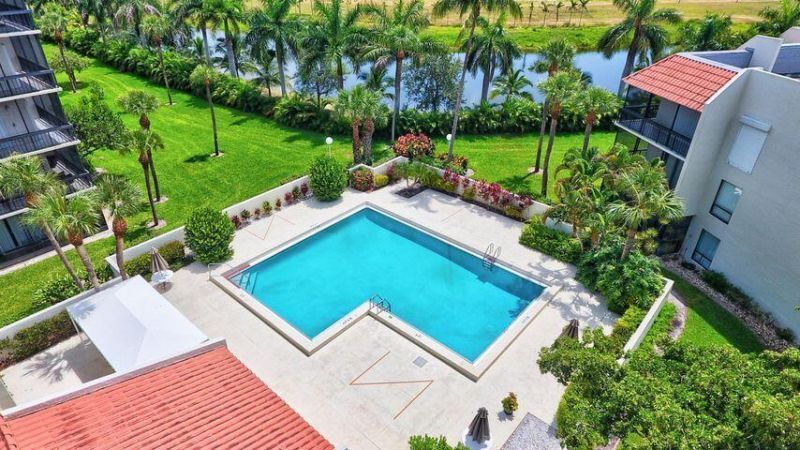 2500 Presidential Way, Unit 405, West Palm Beach, FL 33401 Photo