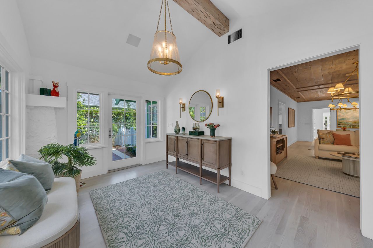 318 Australian Avenue, Palm Beach, FL 33480 Photo