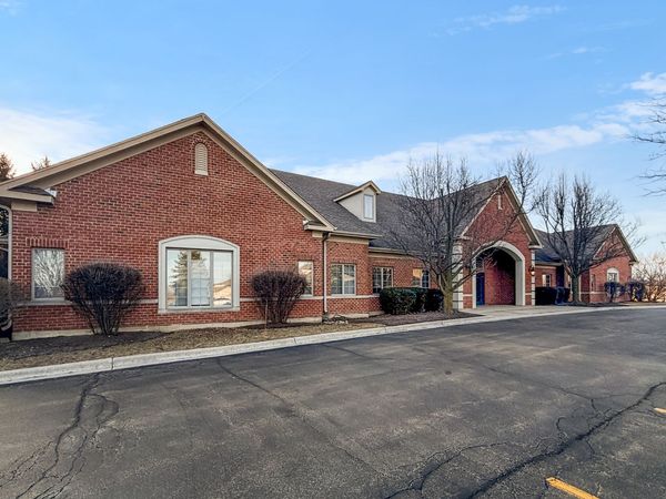 2 Executive Court, Unit 4, South Barrington, IL 60010