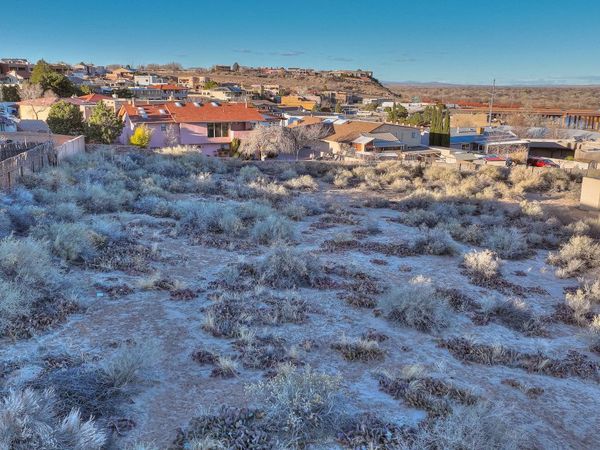 Riverview (Tr2B) Road NW, Albuquerque, NM 87105