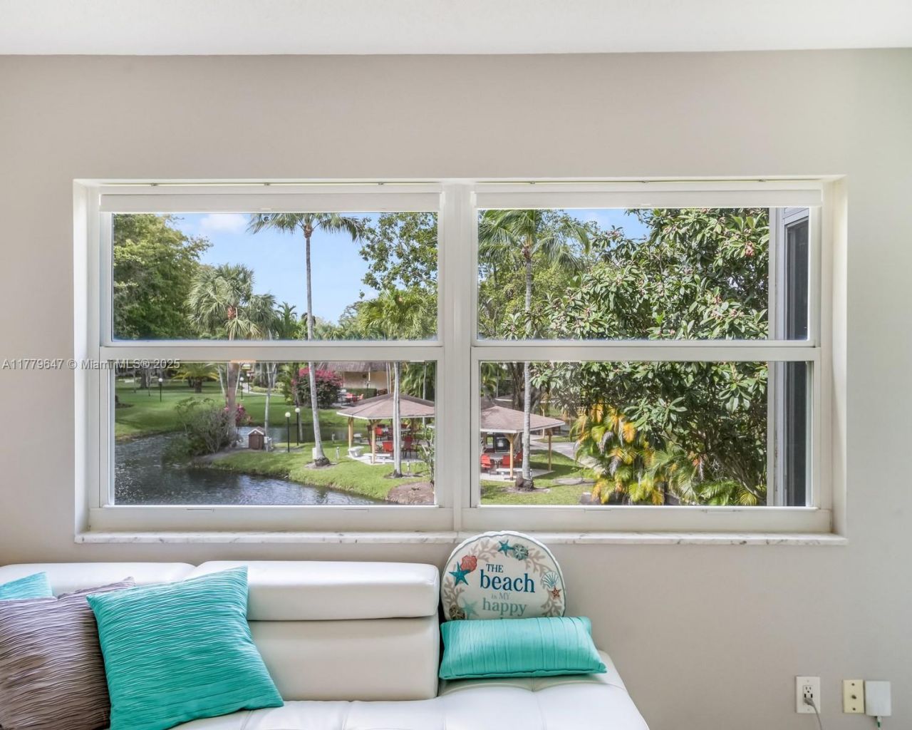 5121 W Oakland Park Blvd, Unit 205, Lauderdale Lakes, FL 33313 Photo