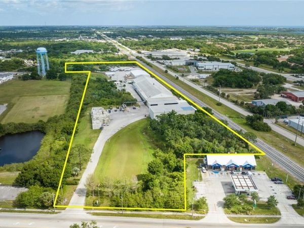 2600 45th Street, Vero Beach, FL 32967