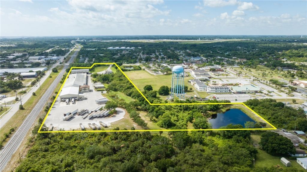 2600 45th Street, Vero Beach, FL 32967 Photo