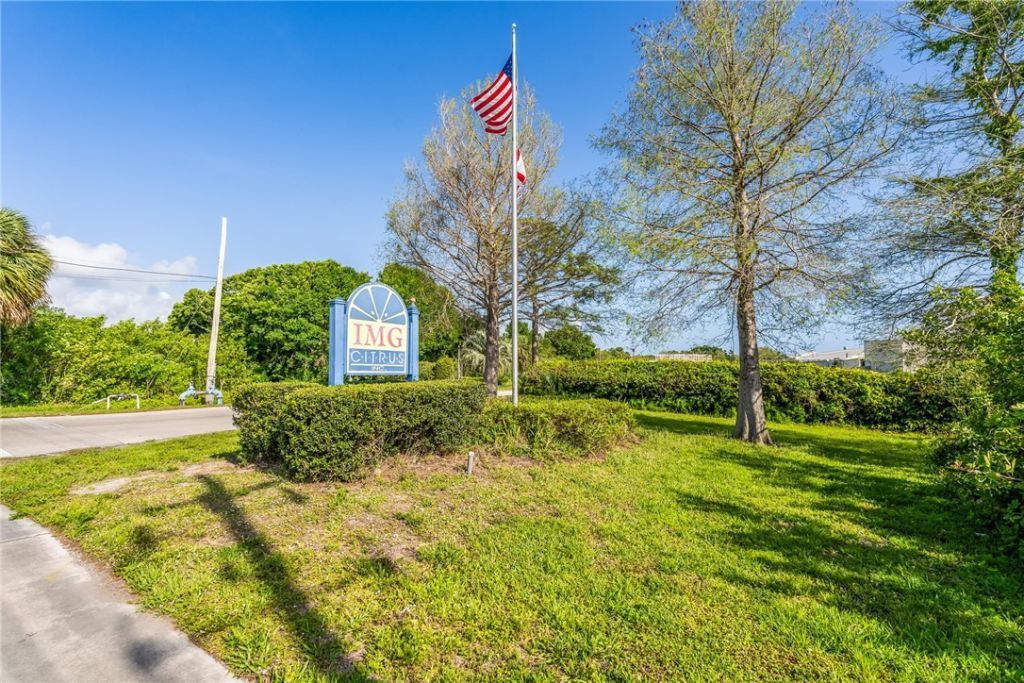 2600 45th Street, Vero Beach, FL 32967 Photo