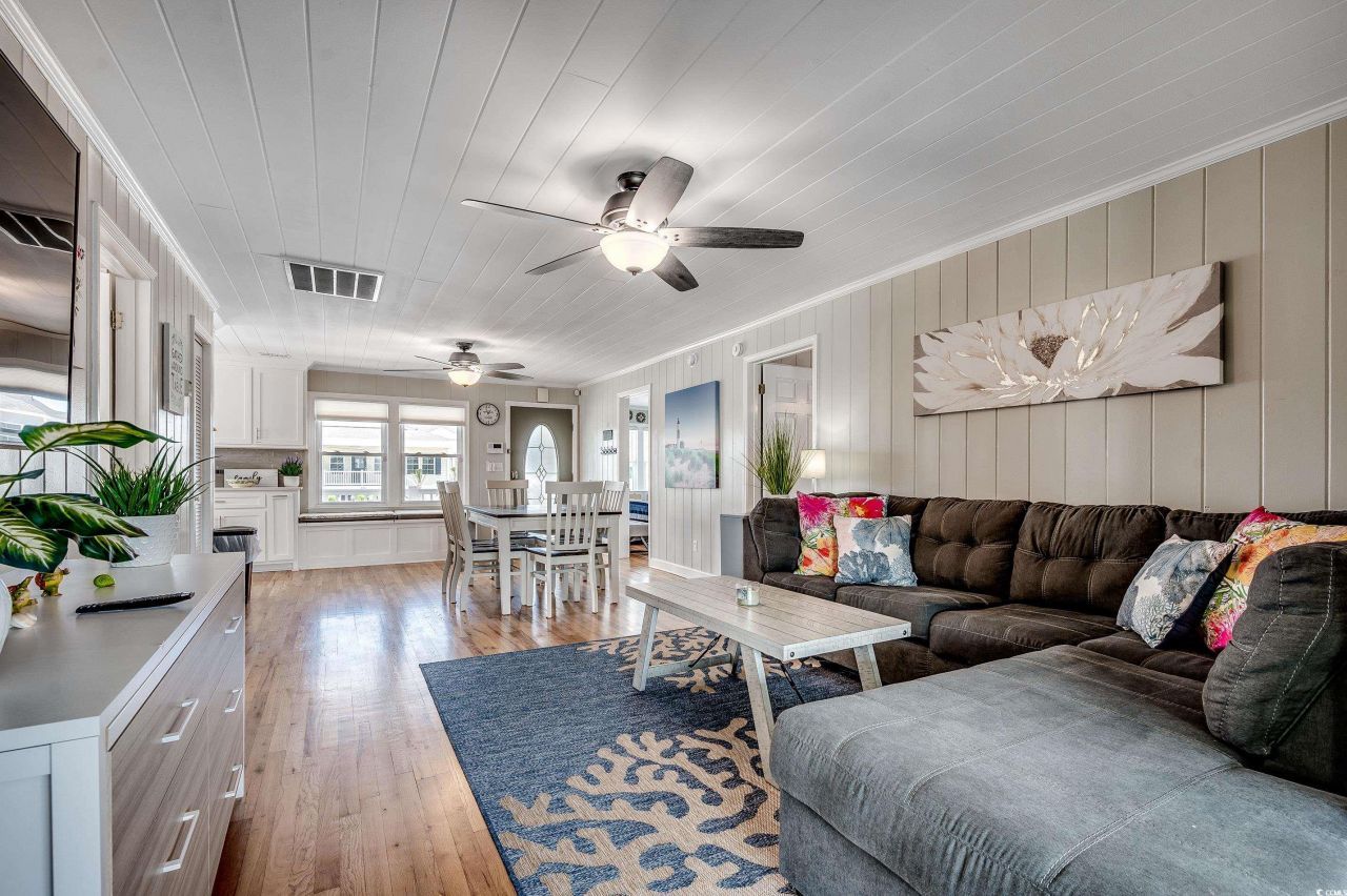 329 46th Ave. N Photo 16