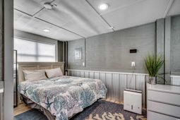 329 46th Ave. N photo 4