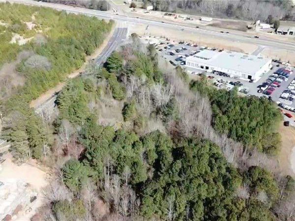5870 Hubbard Town Road, Cumming, GA 30028
