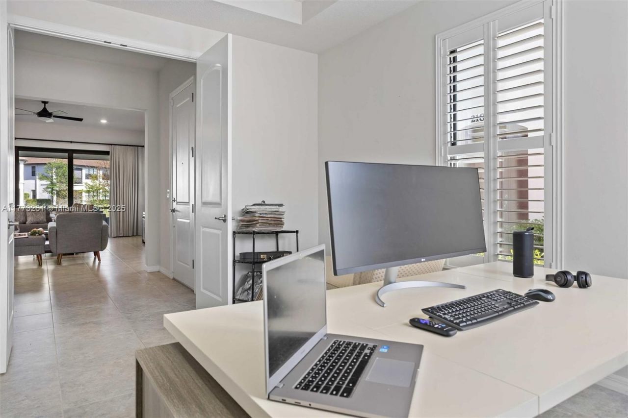 21824 Canadensis Cir, Unit 102, Boca Raton, FL 33428 Photo