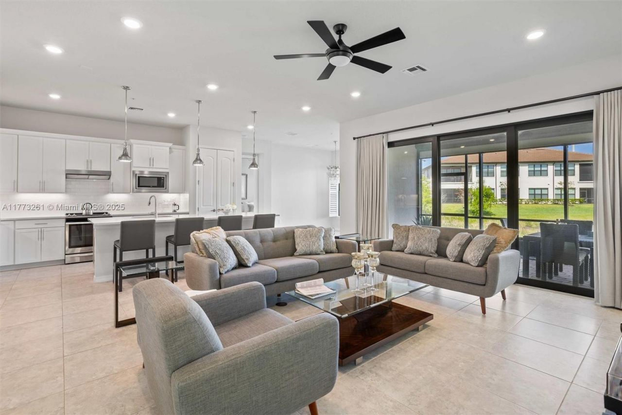 21824 Canadensis Cir, Unit 102, Boca Raton, FL 33428 Photo