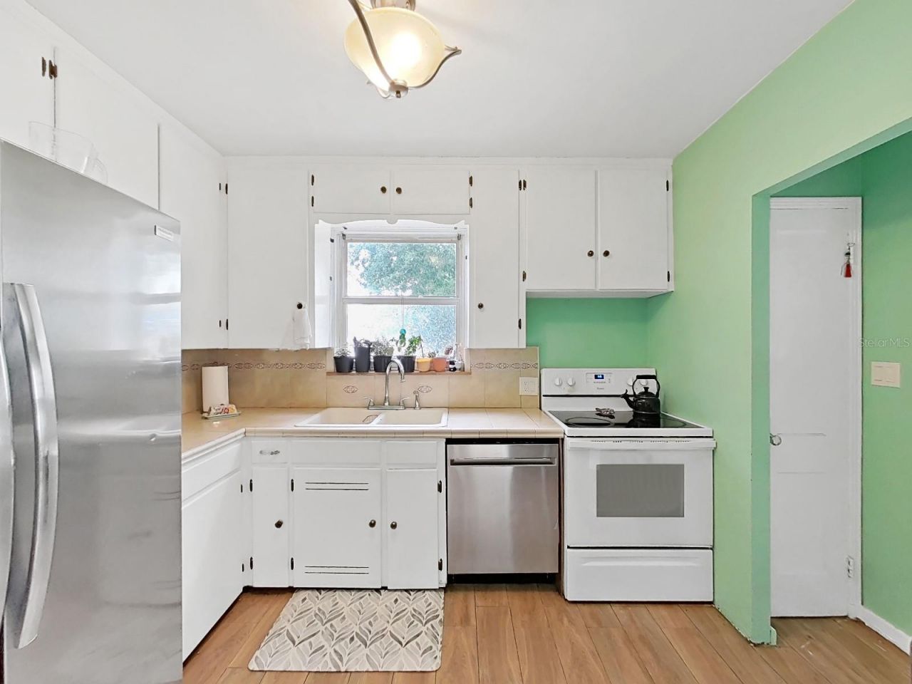 235 38th Street S, Saint Petersburg, FL 33711 Photo