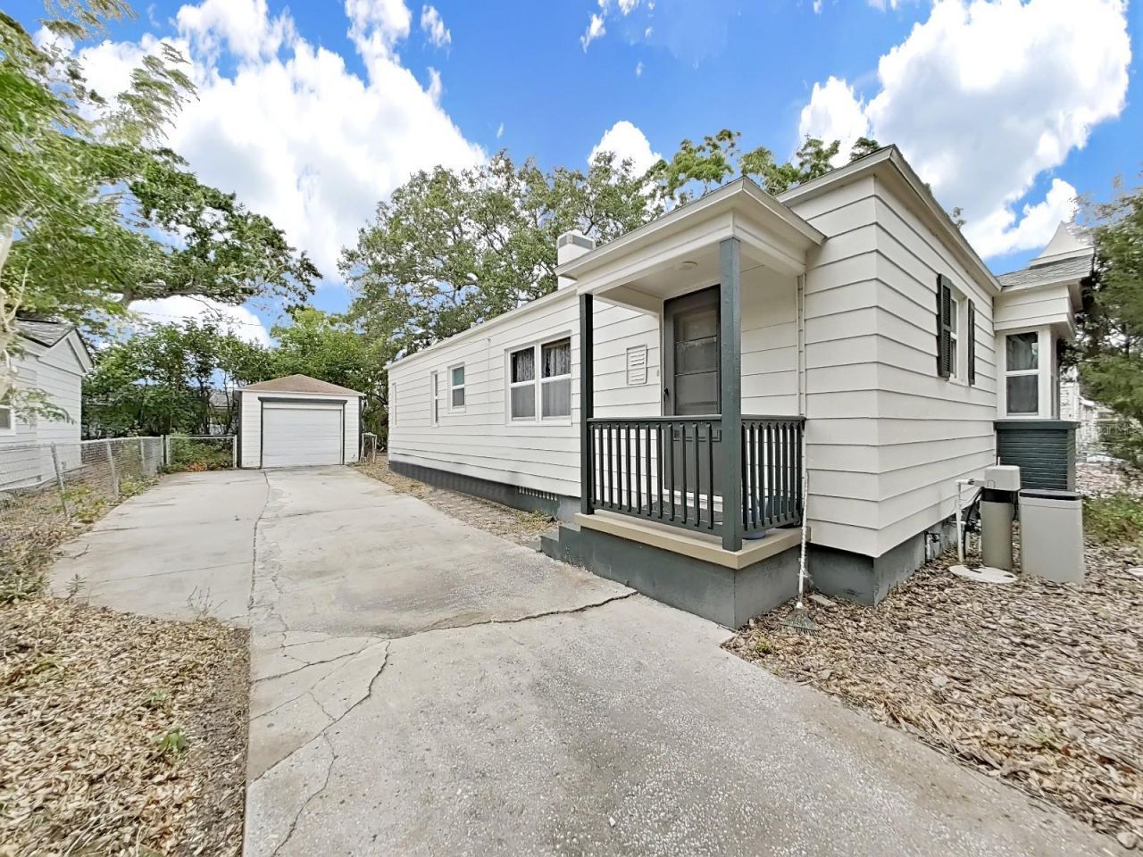 235 38th Street S, Saint Petersburg, FL 33711 Photo