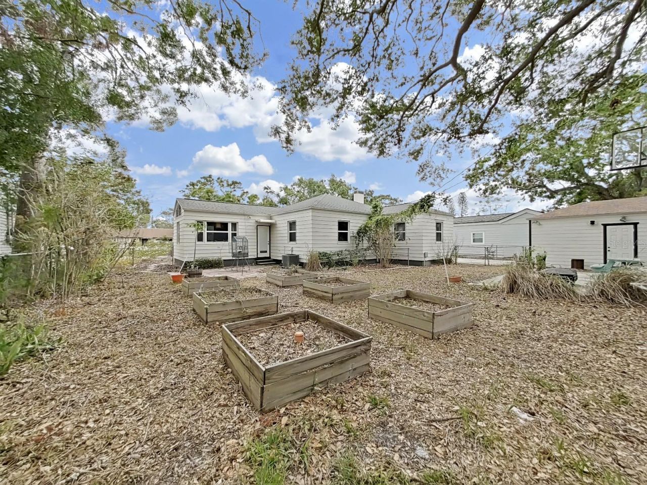 235 38th Street S, Saint Petersburg, FL 33711 Photo