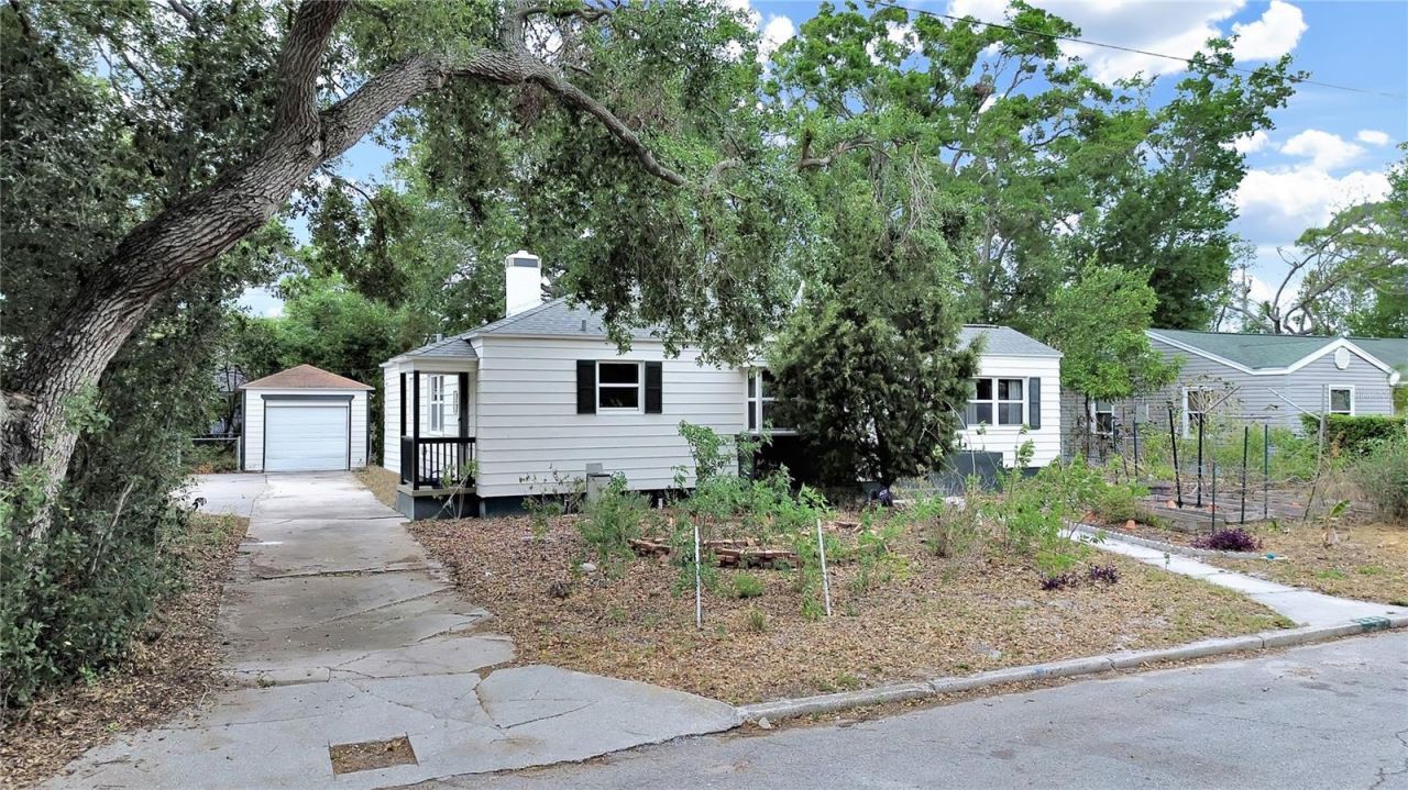 235 38th Street S, Saint Petersburg, FL 33711 Photo