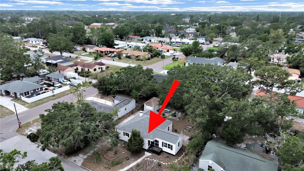 235 38th Street S, Saint Petersburg, FL 33711 Photo