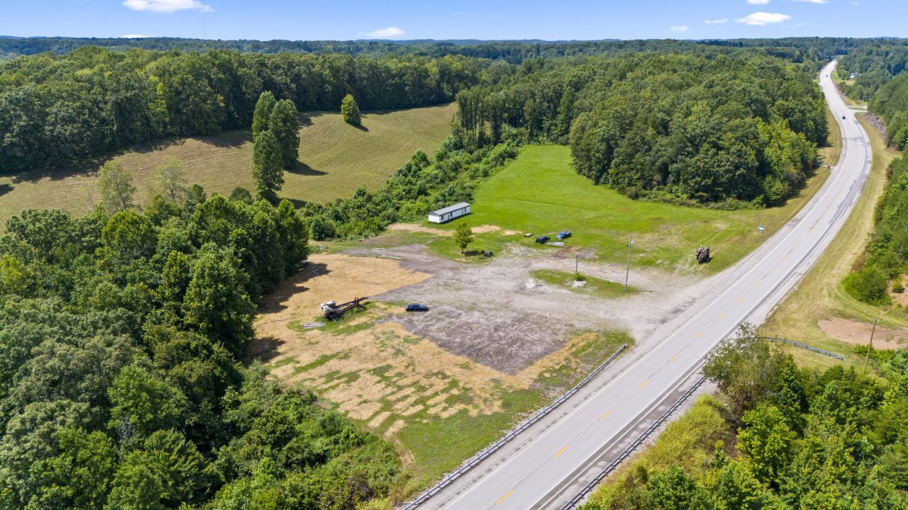 4737 ky-11, Beattyville, KY 41311