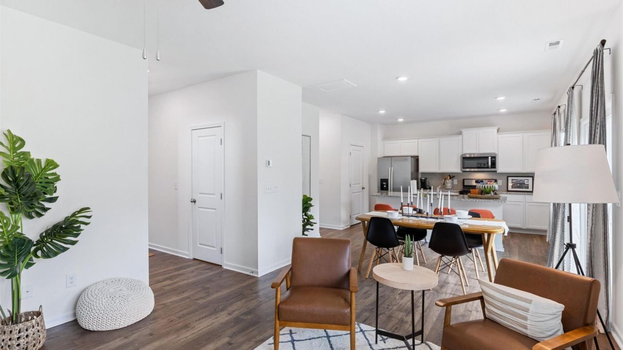 1156 Mulligan Drive Photo 2