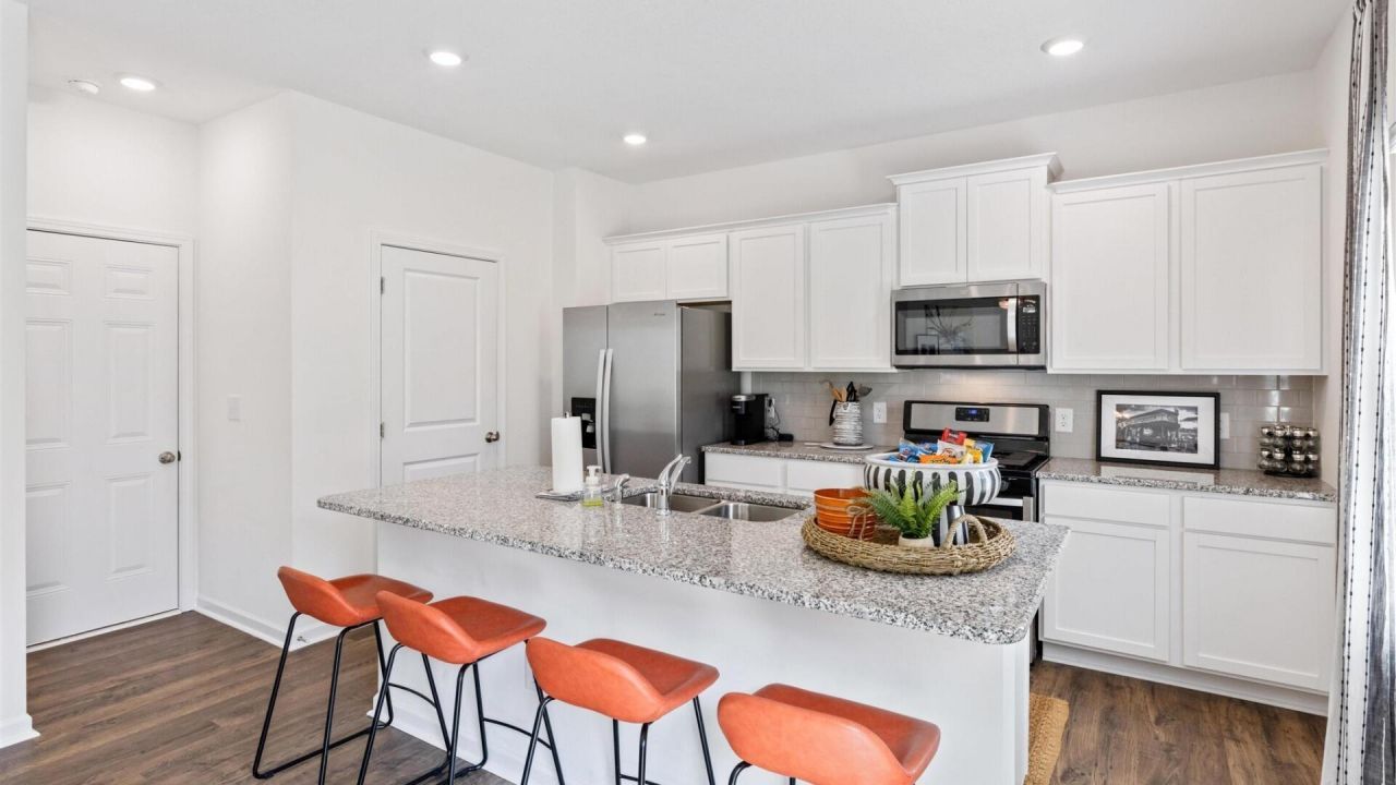 1156 Mulligan Drive Photo 4