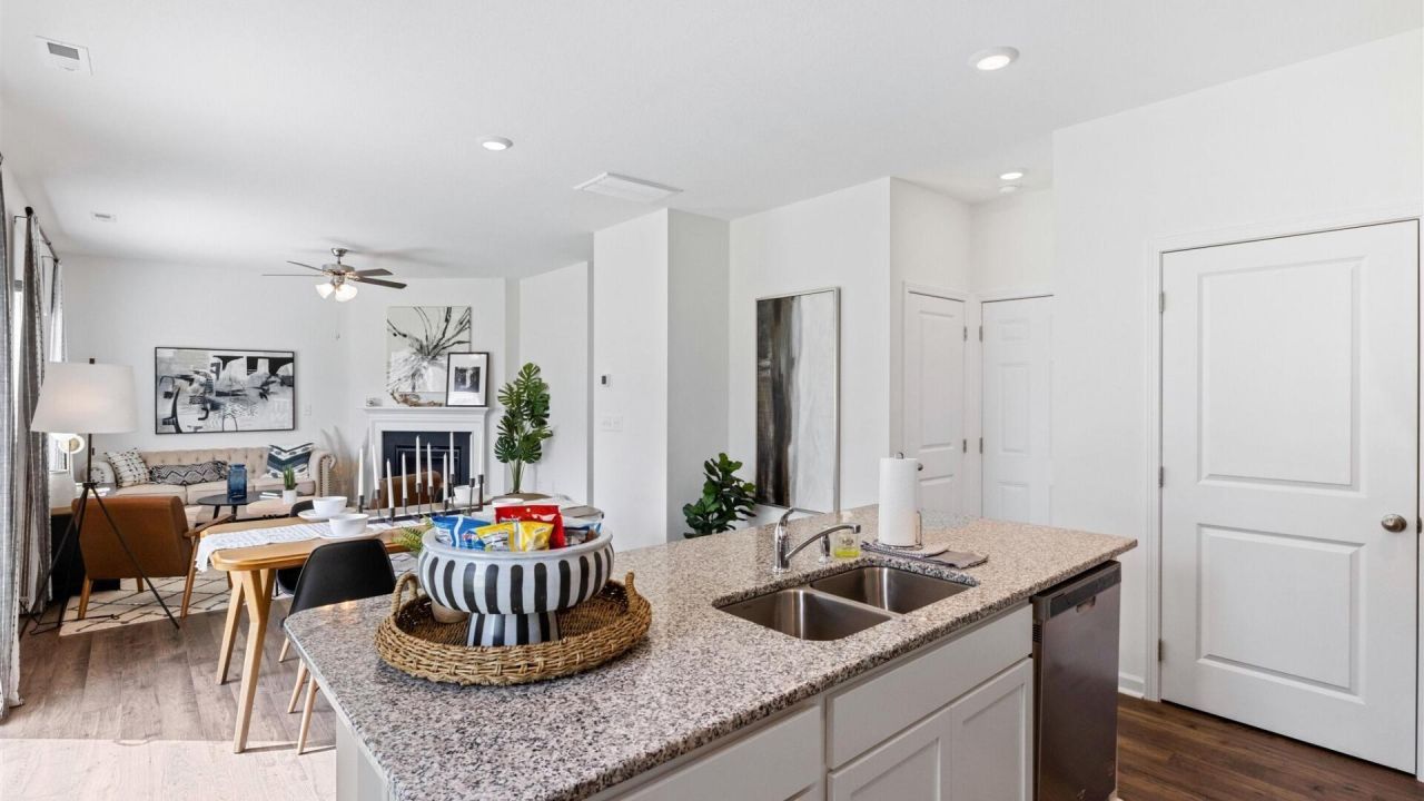 1156 Mulligan Drive Photo 5