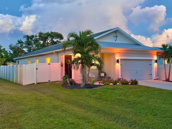 867 BACON AVENUE, SARASOTA, FL 34232