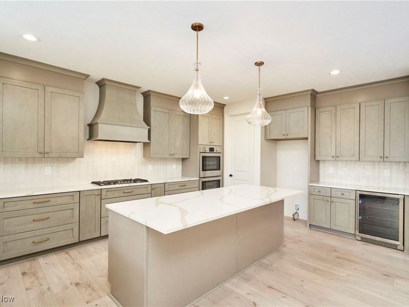 2115 Vivian Way, Avon, OH 44011 Photo 13