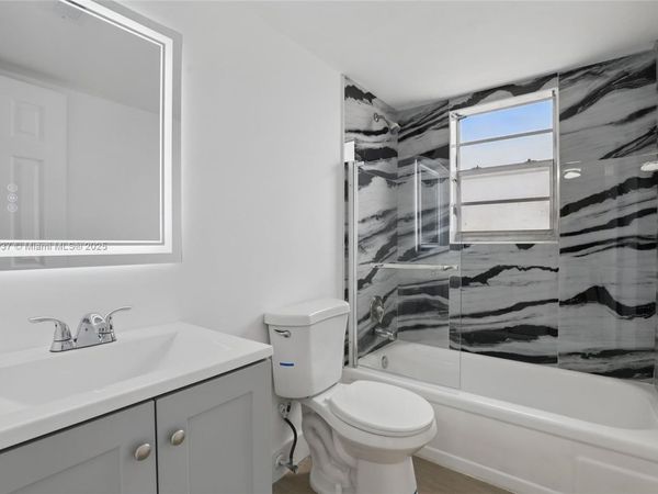 8540 N Sherman Cir, Unit 408, Miramar, FL 33025