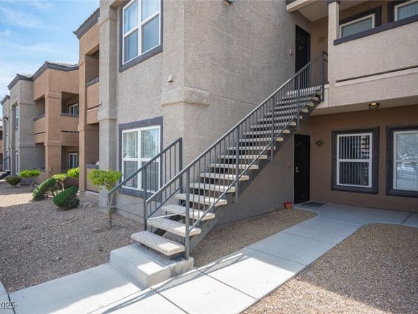 6650 W Warm Springs Road, Unit 1079, Las Vegas, NV 89118