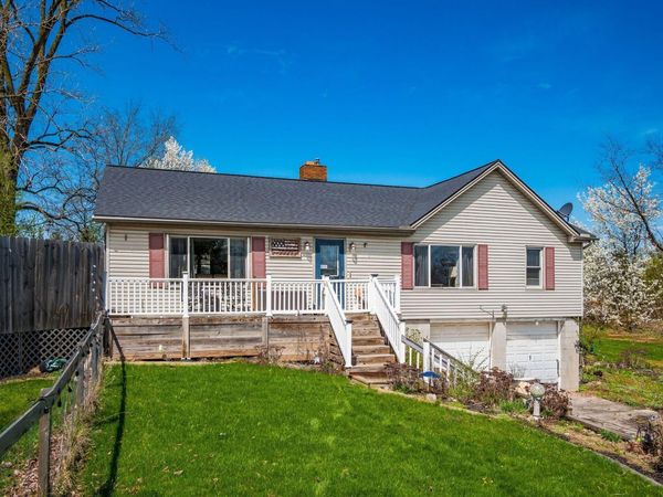 1410 Stratford Road, Delaware, OH 43015