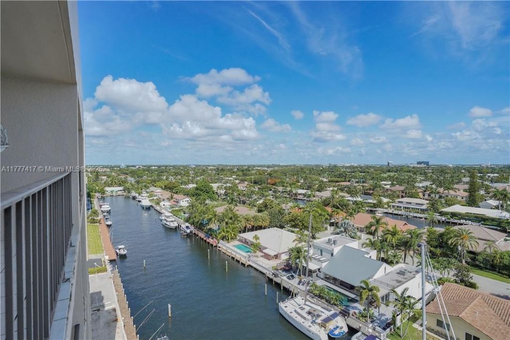 2881 NE 33rd Ct, Unit PHC, Fort Lauderdale, FL 33306 Photo