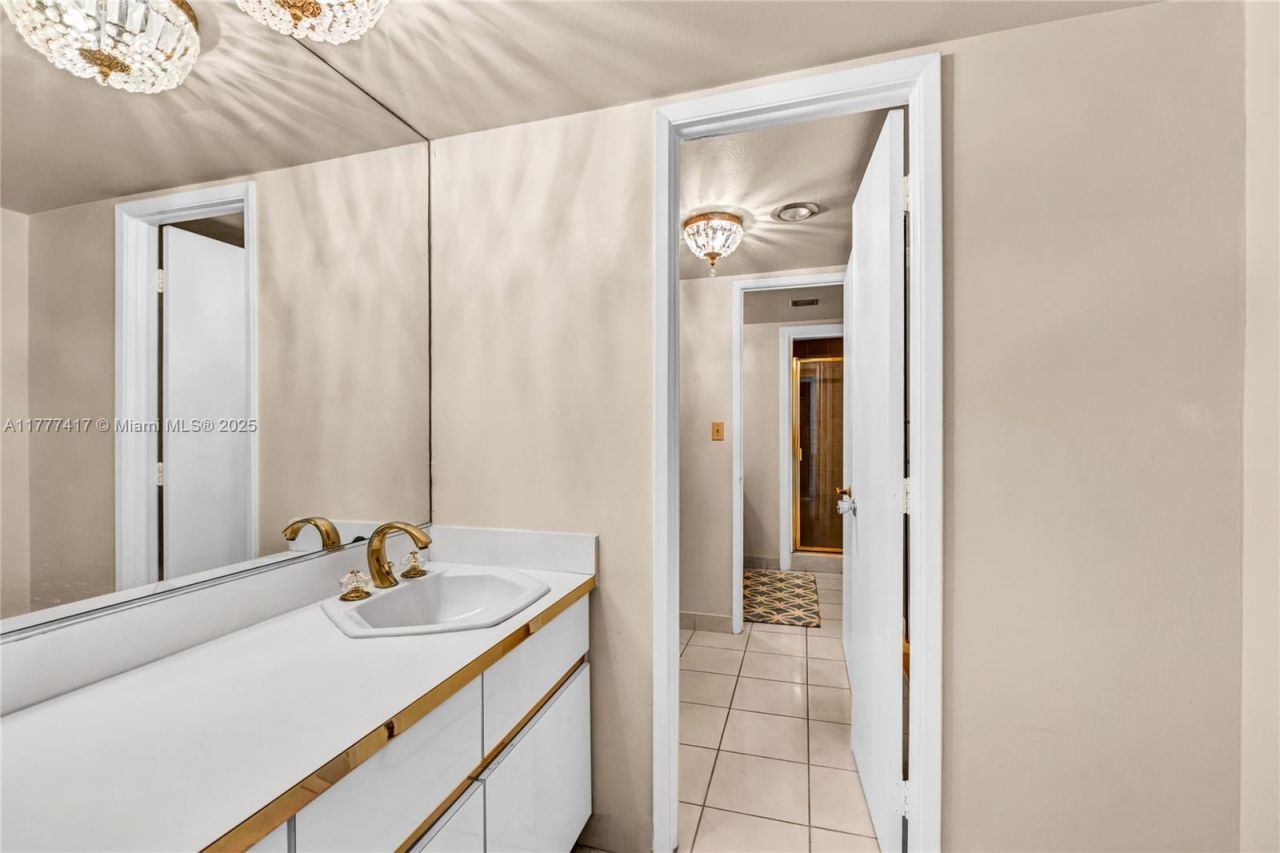 2881 NE 33rd Ct, Unit PHC, Fort Lauderdale, FL 33306 Photo