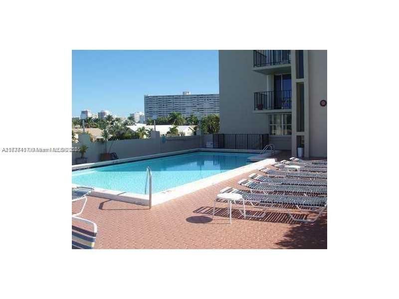 2881 NE 33rd Ct, Unit PHC, Fort Lauderdale, FL 33306 Photo