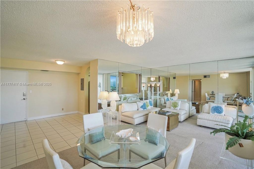 2881 NE 33rd Ct, Unit PHC, Fort Lauderdale, FL 33306 Photo