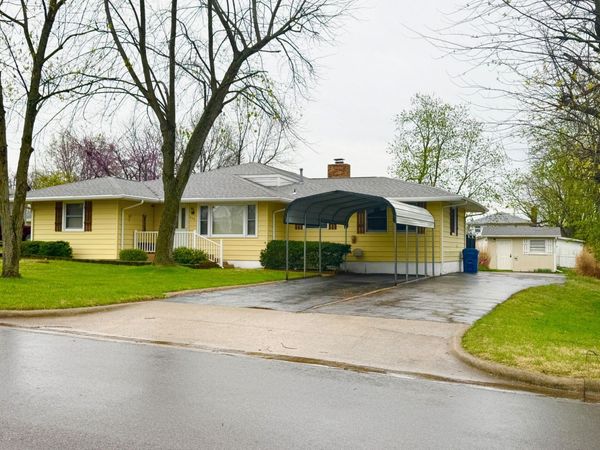 346 Fairfax Drive, Lebanon, MO 65536