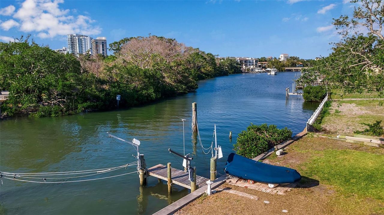 1479 Bay Point Drive, Sarasota, FL 34236 Photo