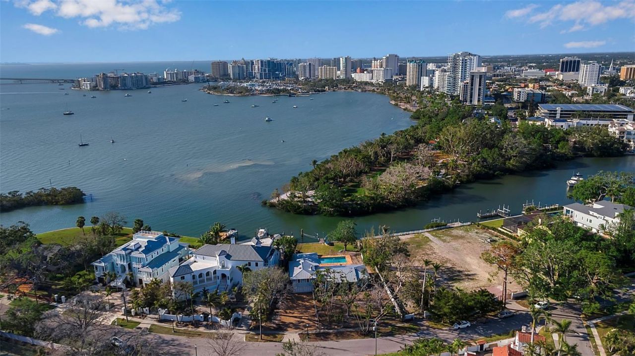 1479 Bay Point Drive, Sarasota, FL 34236 Photo