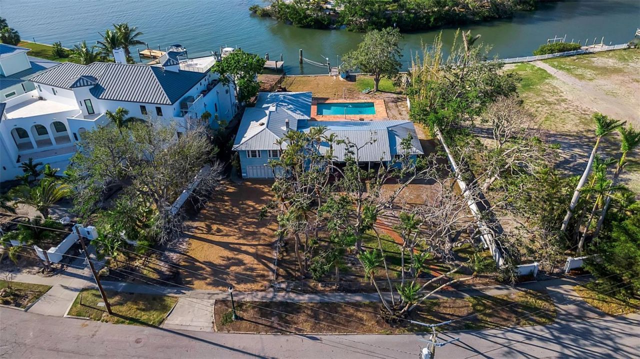 1479 Bay Point Drive, Sarasota, FL 34236 Photo