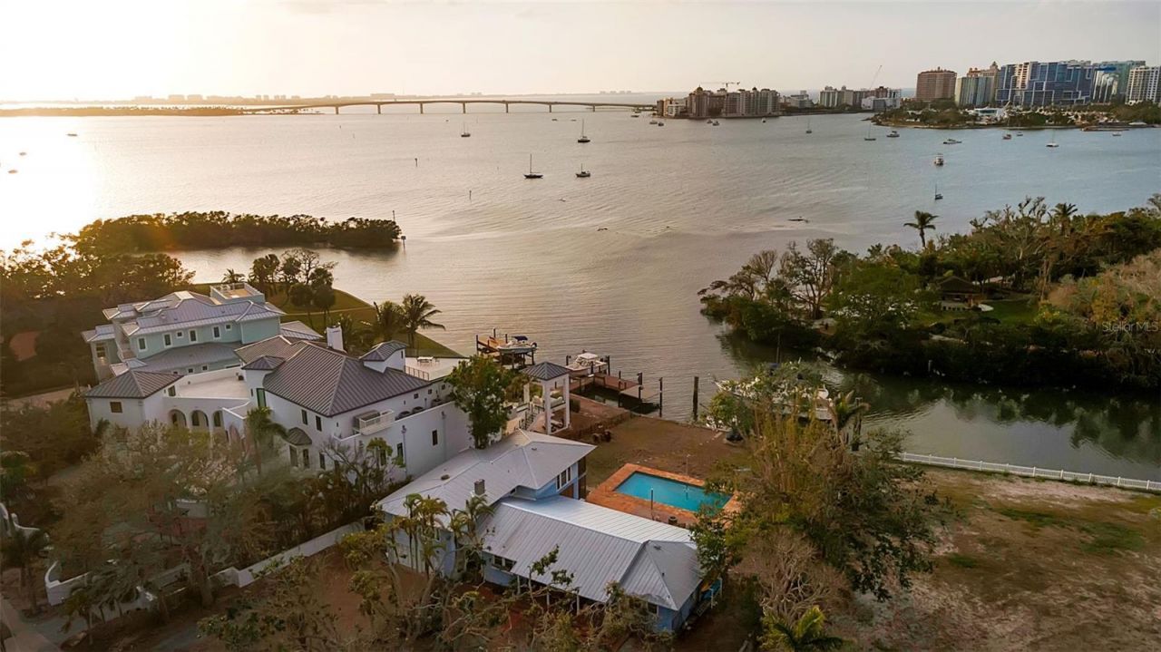 1479 Bay Point Drive, Sarasota, FL 34236 Photo