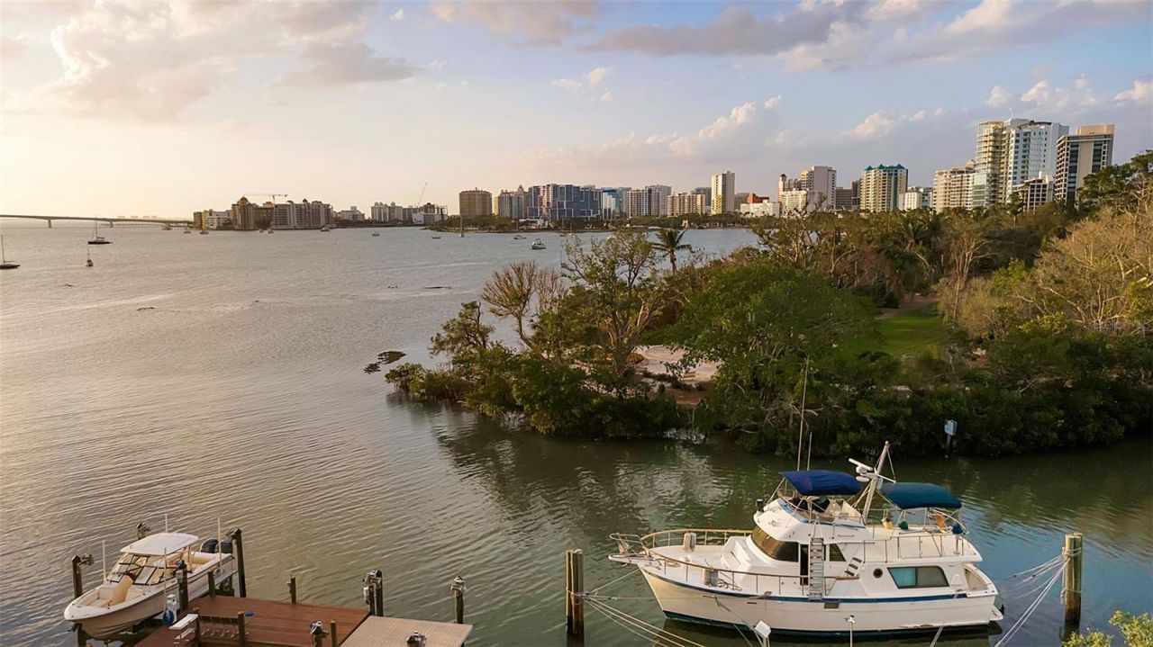 1479 Bay Point Drive, Sarasota, FL 34236 Photo