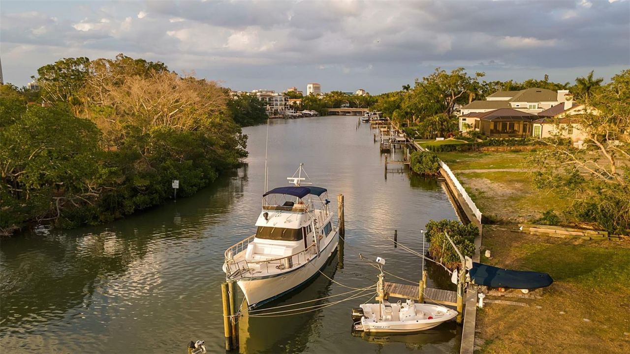 1479 Bay Point Drive, Sarasota, FL 34236 Photo