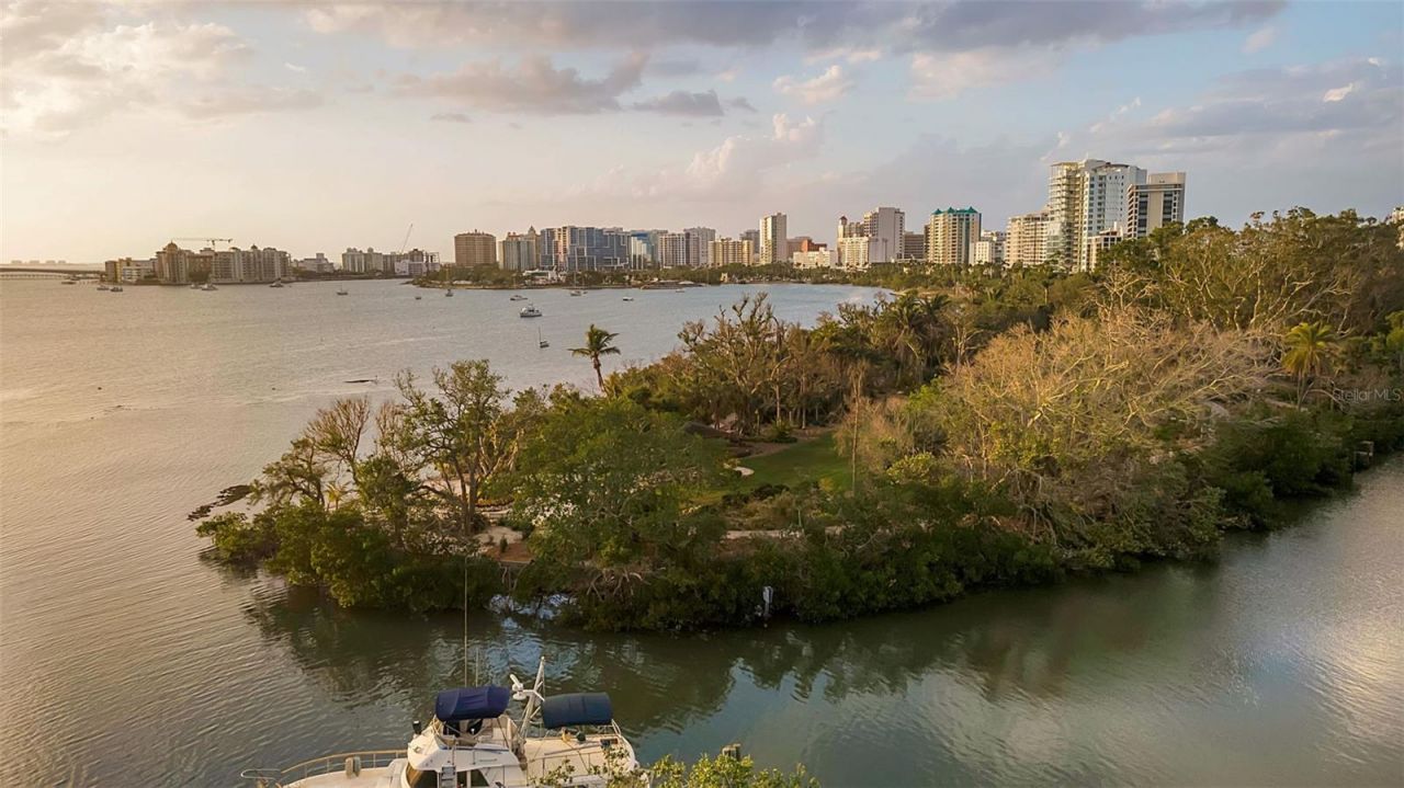 1479 Bay Point Drive, Sarasota, FL 34236 Photo