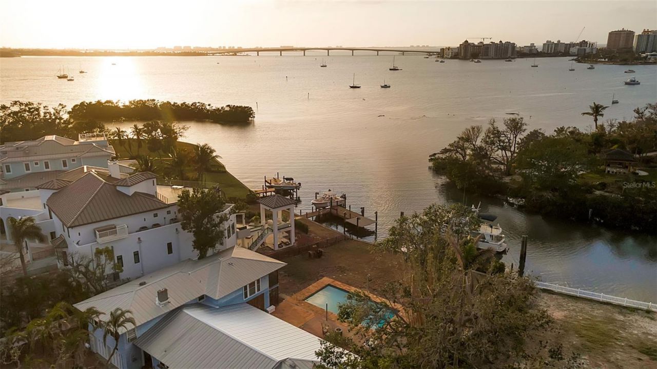 1479 Bay Point Drive, Sarasota, FL 34236 Photo