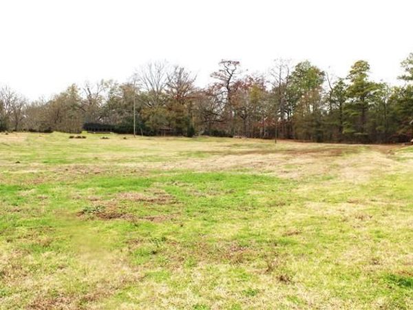 LADY CAROLYN Circle, Woodworth, LA 71485