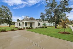 1821 Gordon Road photo 4