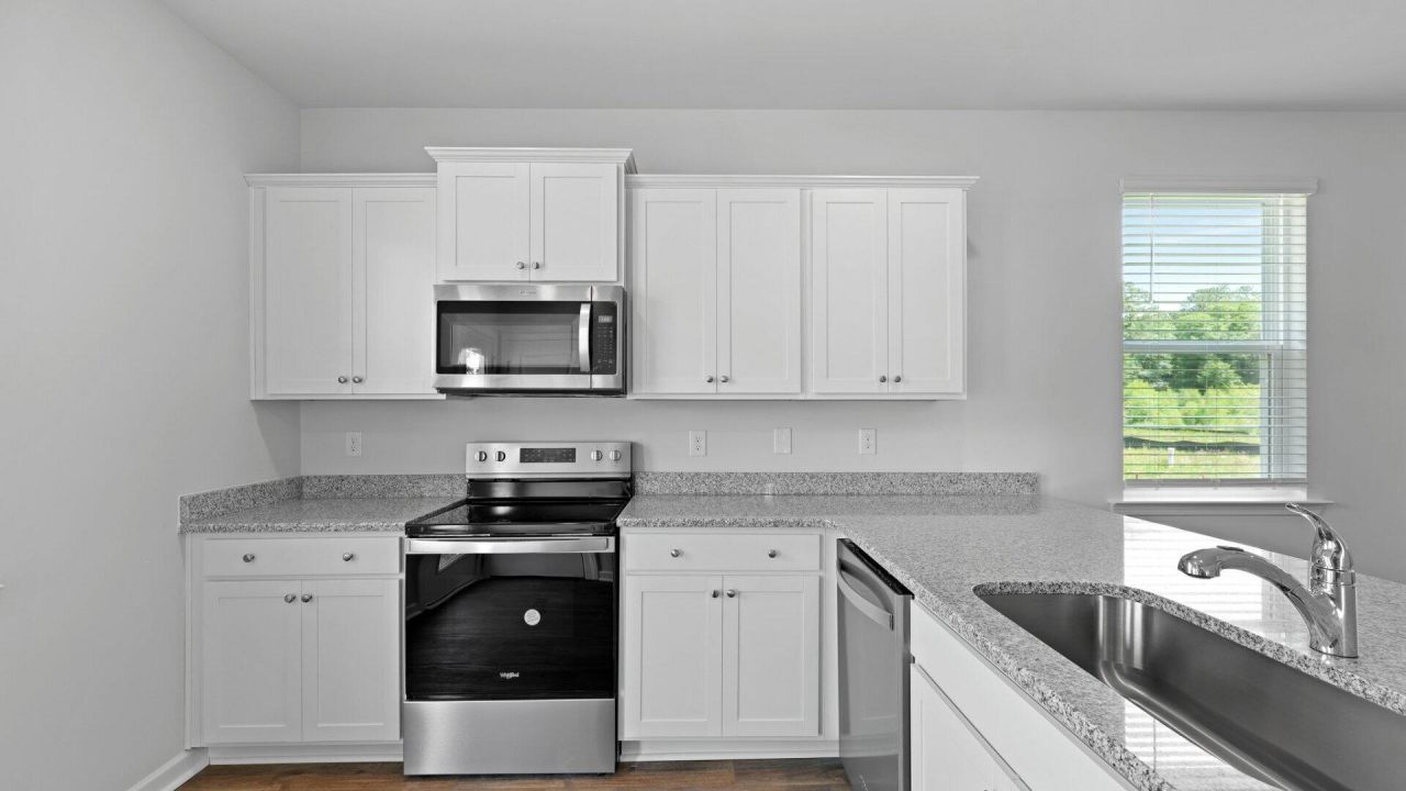 1072 Refuge Way Photo 8